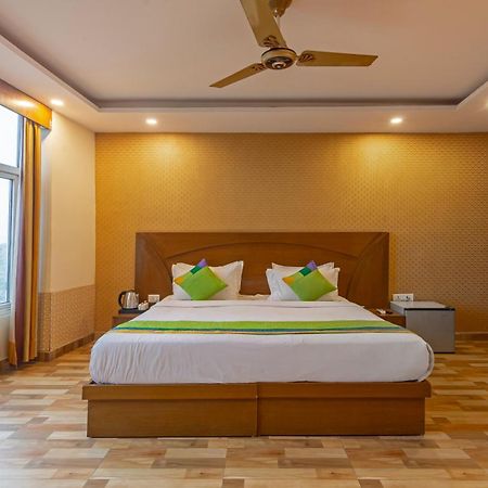 Treebo Green View, Noida Indirapuram Exterior photo