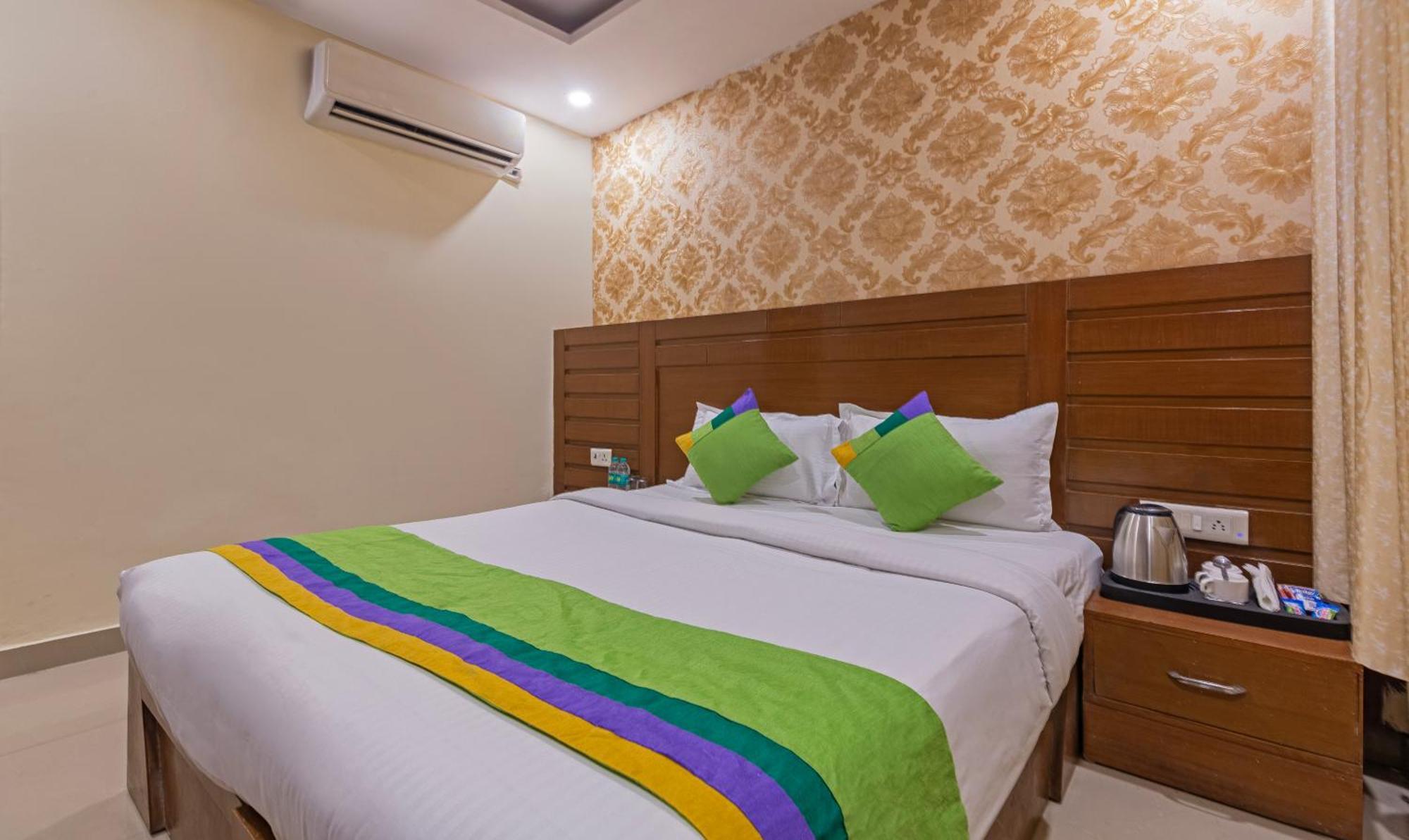 Treebo Green View, Noida Indirapuram Exterior photo