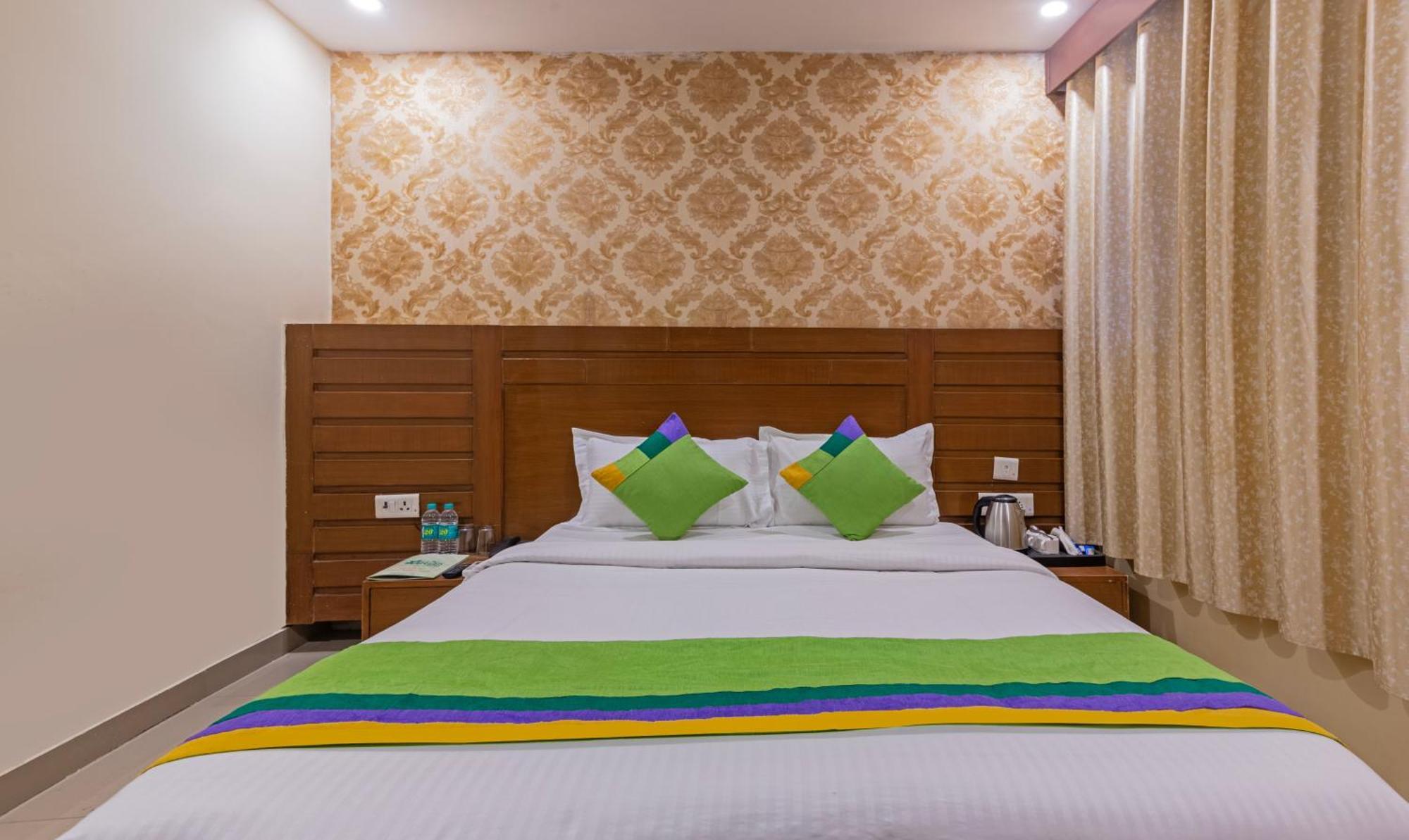 Treebo Green View, Noida Indirapuram Exterior photo